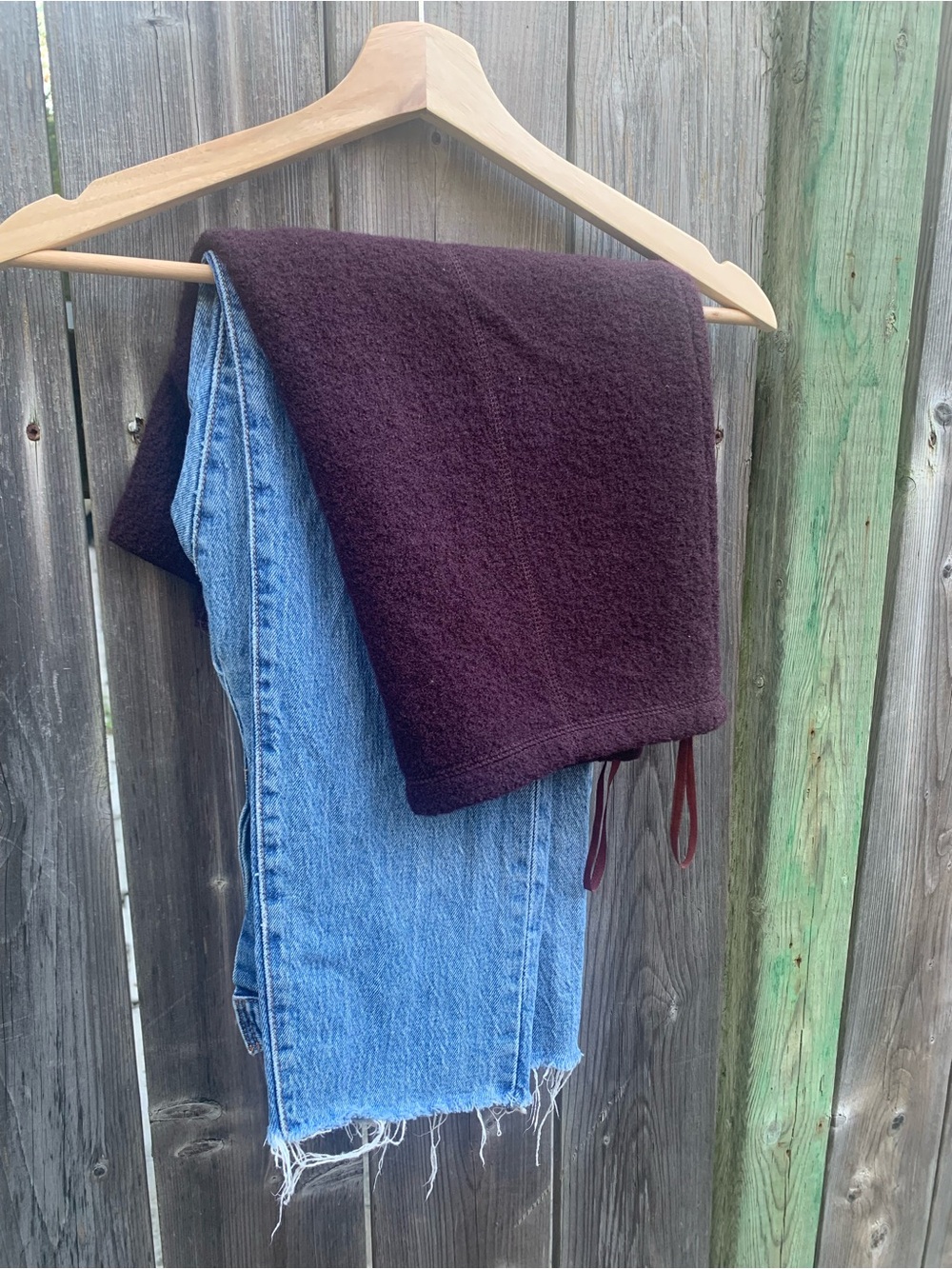 Skirt 100% Wool - Vintage Tristan & Iseut Skirt - Dark eggplant